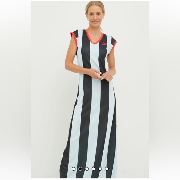 [XS] PUMA Maxi Dress - Picture 2 of 13